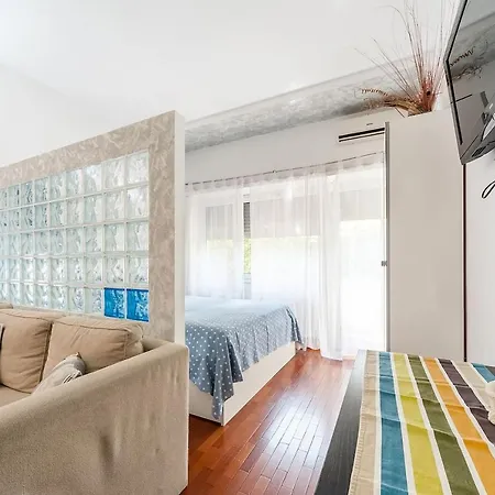 Daire St. Peter - Loft At 50m From Metro *